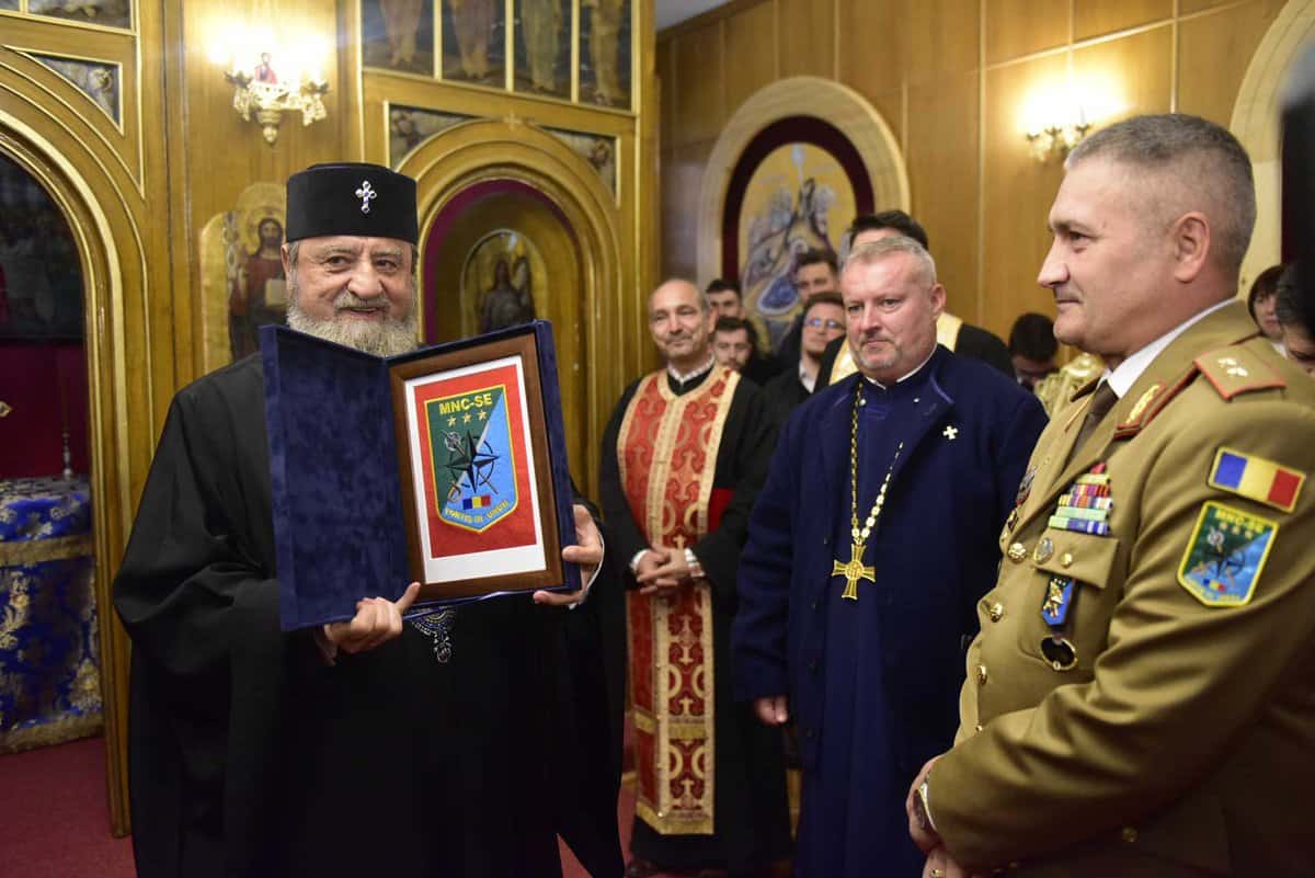a-fost-instalat-noul-preot-de-la-regimentul-comandamentului-nato-din-sibiu