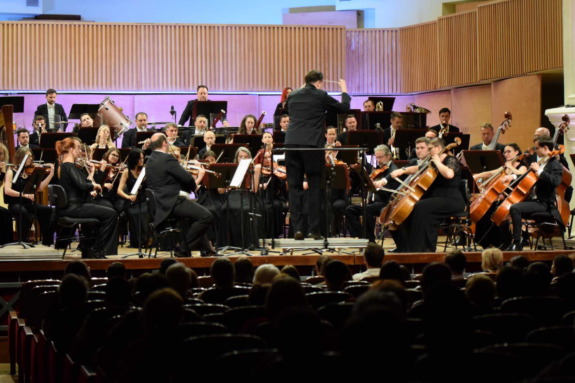 Proiect Filarmonica Sindicaliștii de la Filarmonică fac din nou grevă. Concertul de joi ...