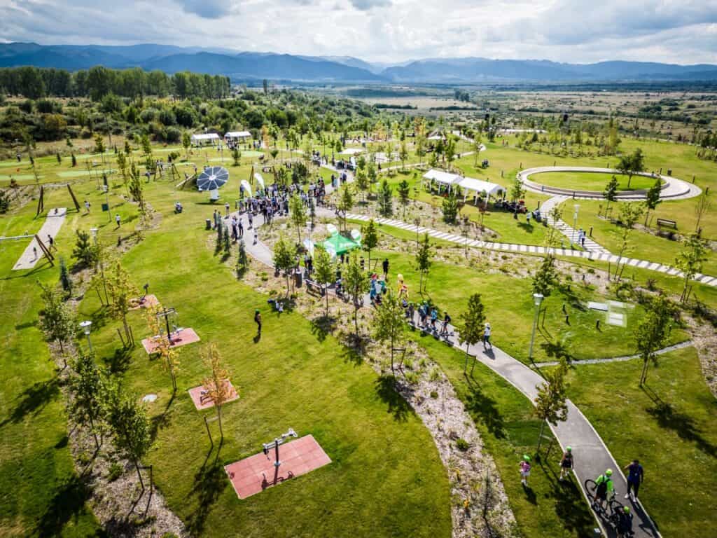 Sibieni nemulțumiți de construcția unor blocuri lângă parcul Belvedere: Atrag atenția că terenul e instabil: „Au fost alunecări”