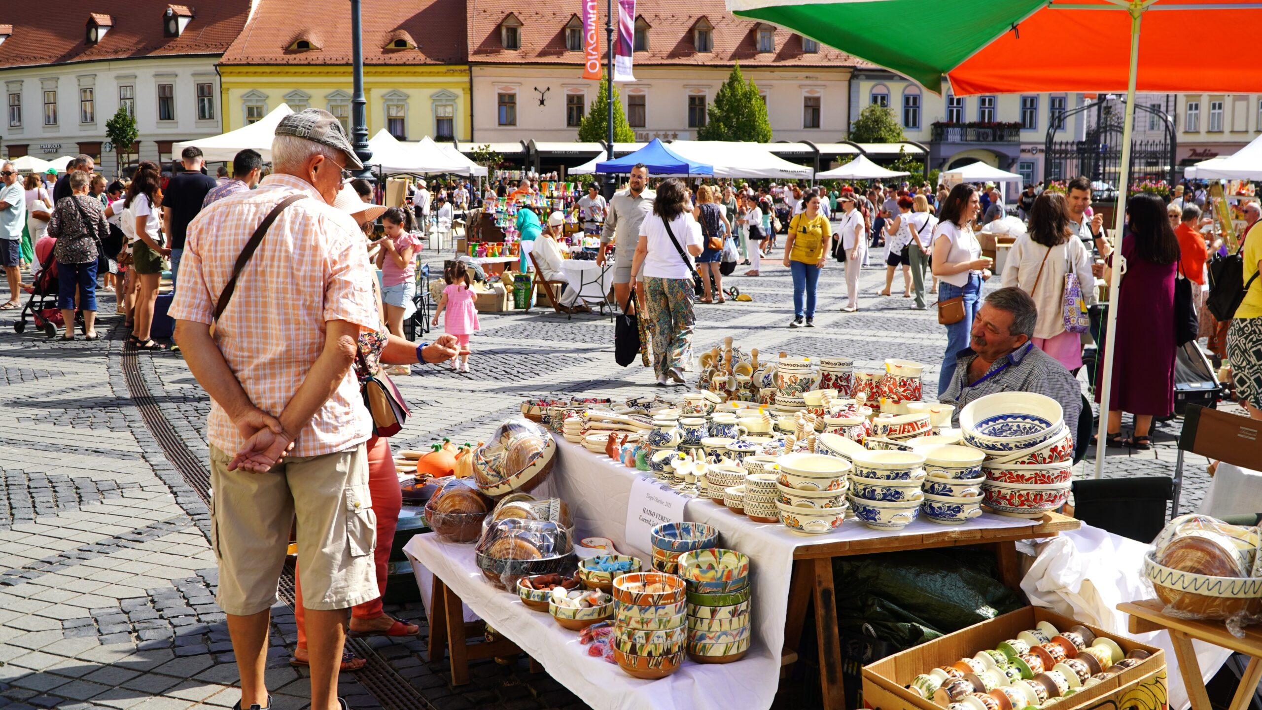 Ce facem în weekend la Sibiu: nu ratați Târgul Olarilor din Piața Mare și party-ul de la Backyard