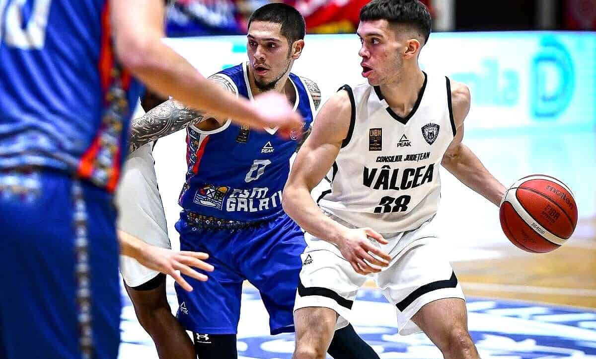 Luca Ciurea, noul transfer al echipei CSU Sibiu la baschet