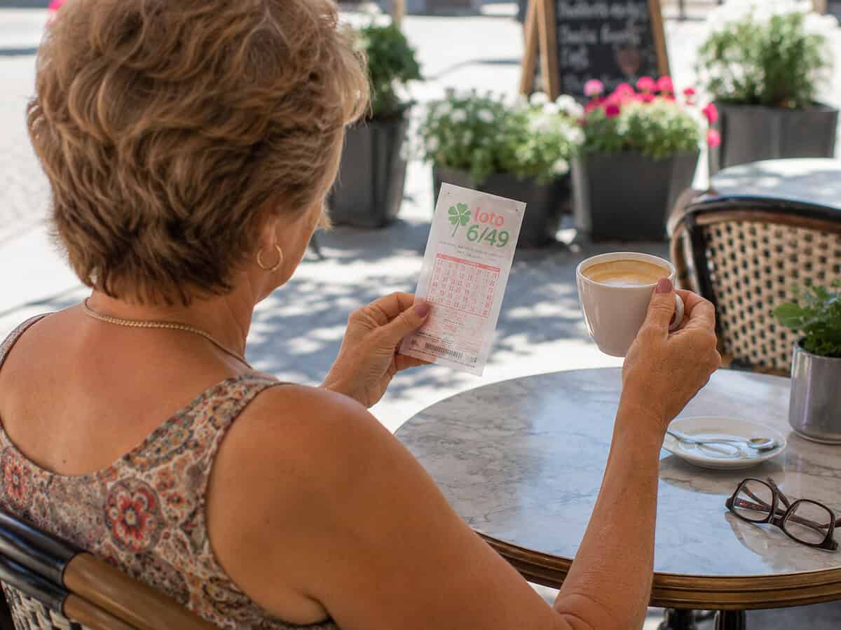 Bilete Joker Loteria Română – report de peste un milion de euro