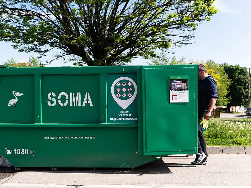Soma colectează gratuit deșeurile periculoase în Sibiu, între 5 și 9 octombrie. Programul celor 10 puncte