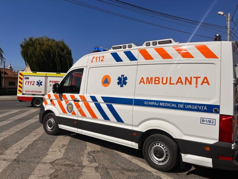 Ambulanță a Serviciului de Ambulanță Județean Sibiu (SAJ)