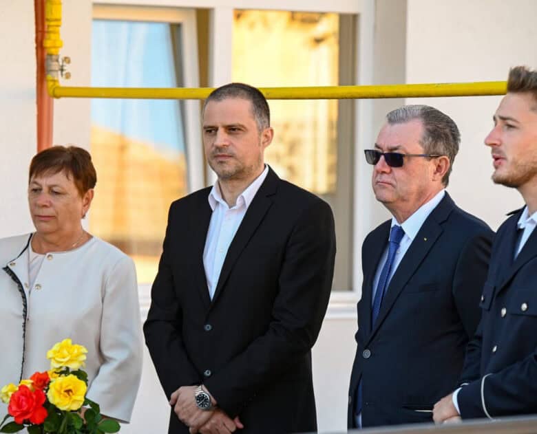 uniforme școlare loamneș psd sibiu