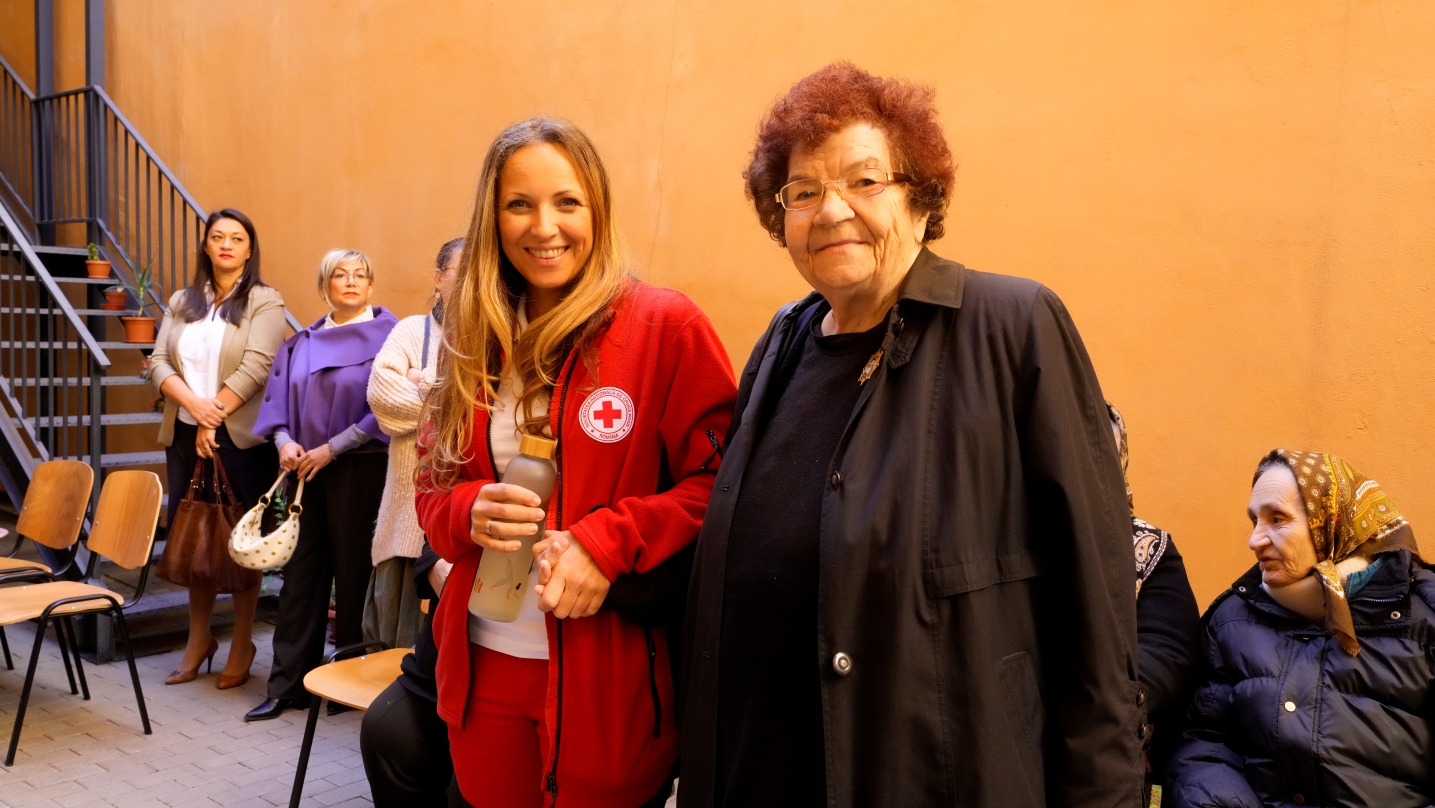 O zi dedicată bunicilor la Sibiu: seniorii de la „Sfânta Treime” și-au prezentat activitățile invitaților / foto