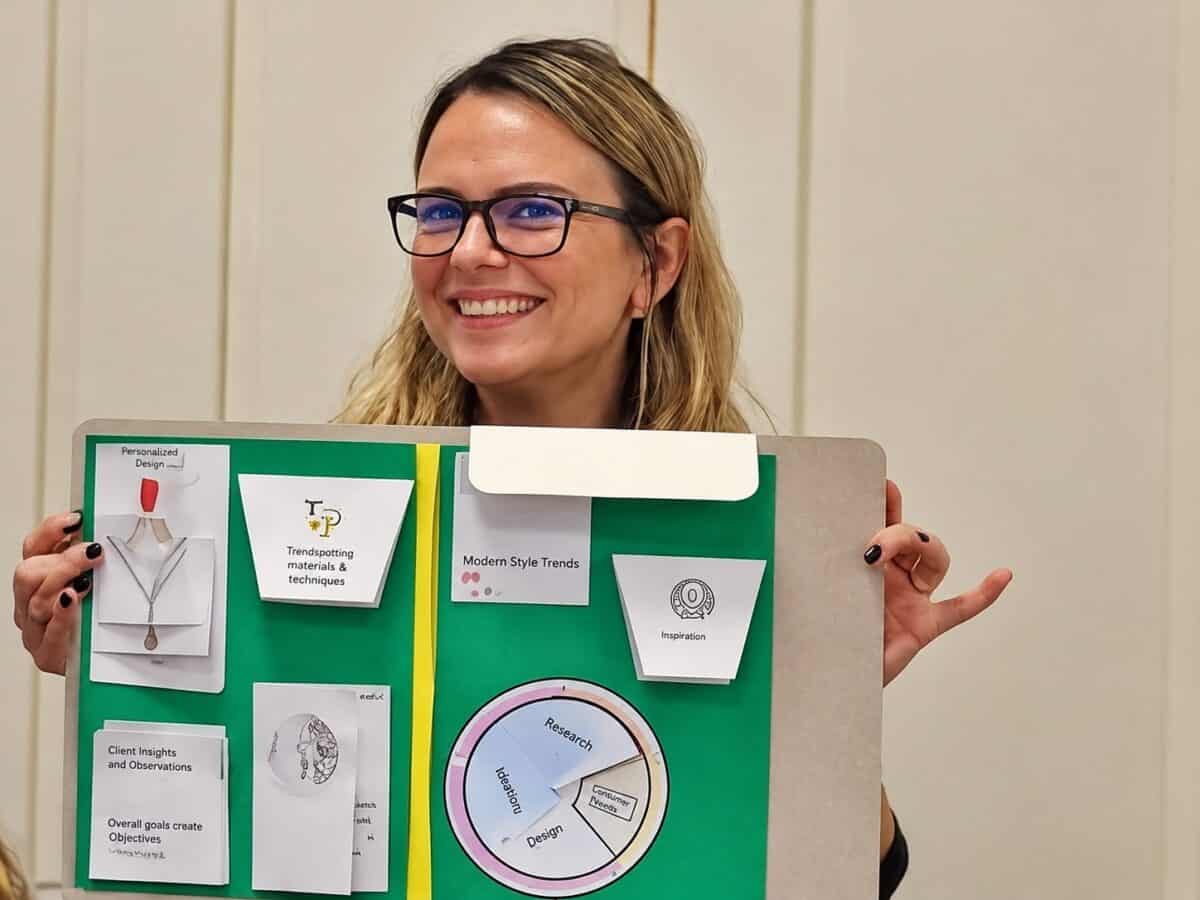 O viitoare învățătoare din Sibiu spune care este prima problemă a școlii românești: „Părinții au foarte multe drepturi, dar uneori uită de obligații”