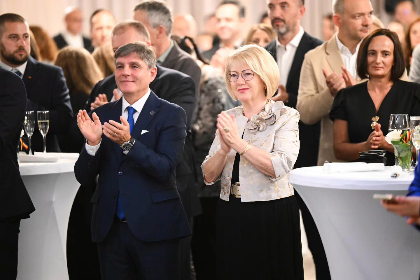 Ziua Unificării Germaniei, sărbătorită la Sibiu: a fost prezentă și Astrid Fodor / foto
