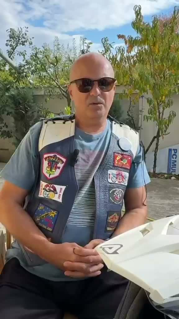 La cinci centimetri de moarte pe Valea Oltului: un motociclist din Sibiu a rămas cu sechele pe viață și se judecă de 3 ani pentru despăgubiri — VIDEO